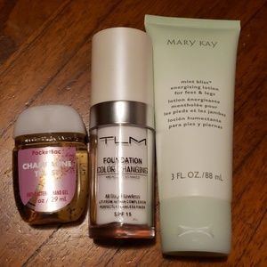 TLM Foundation Color Changing Foundation + extras